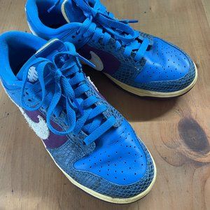 New Nike Dunk Low - Undefeated 5 on it dunk vs. AF1 Womens Sz 6.5